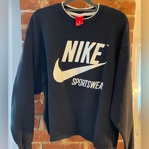 nike heavy crew neck